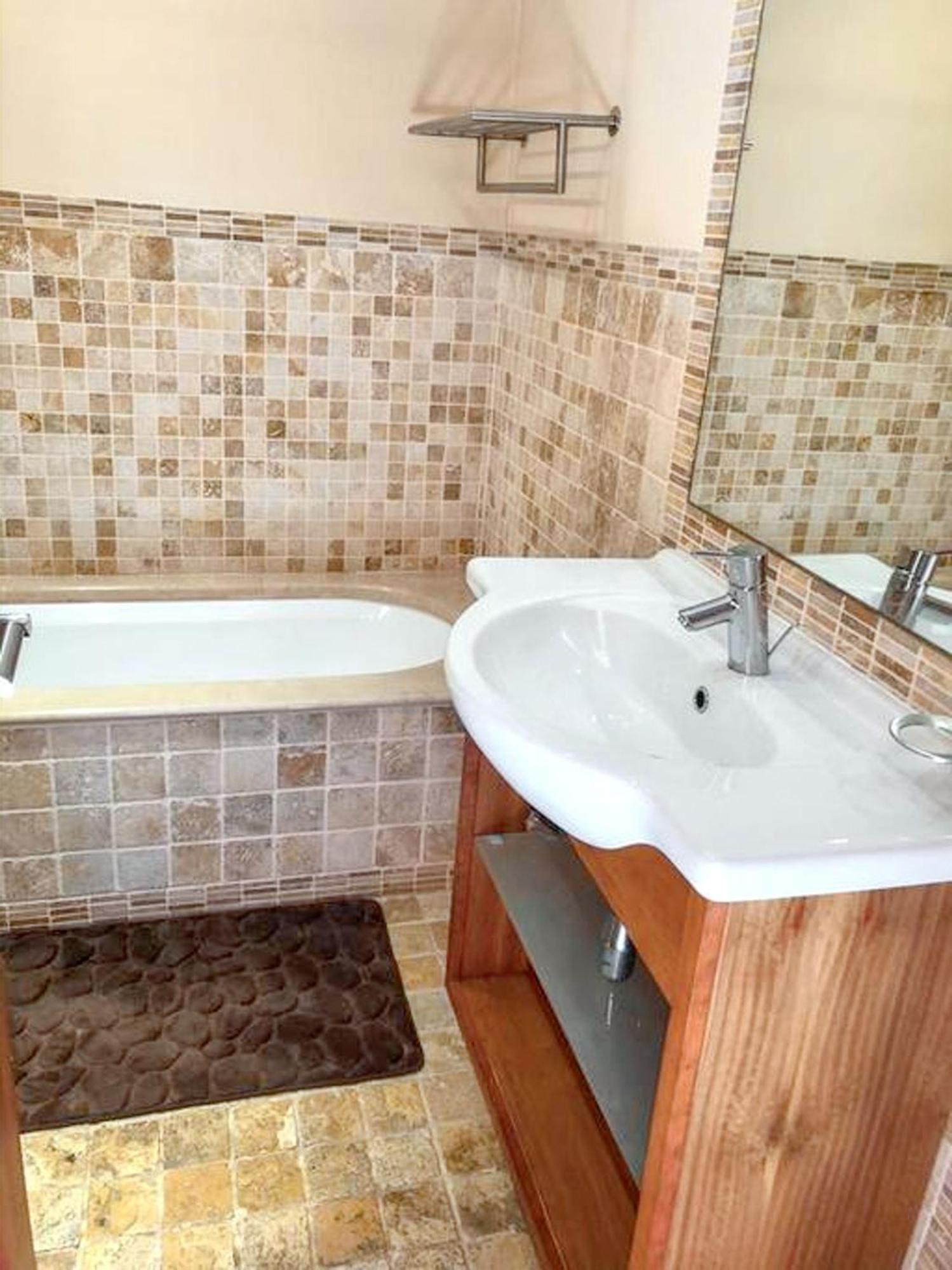 Charming Apartment In Estombar With Private Pool. Екстер'єр фото